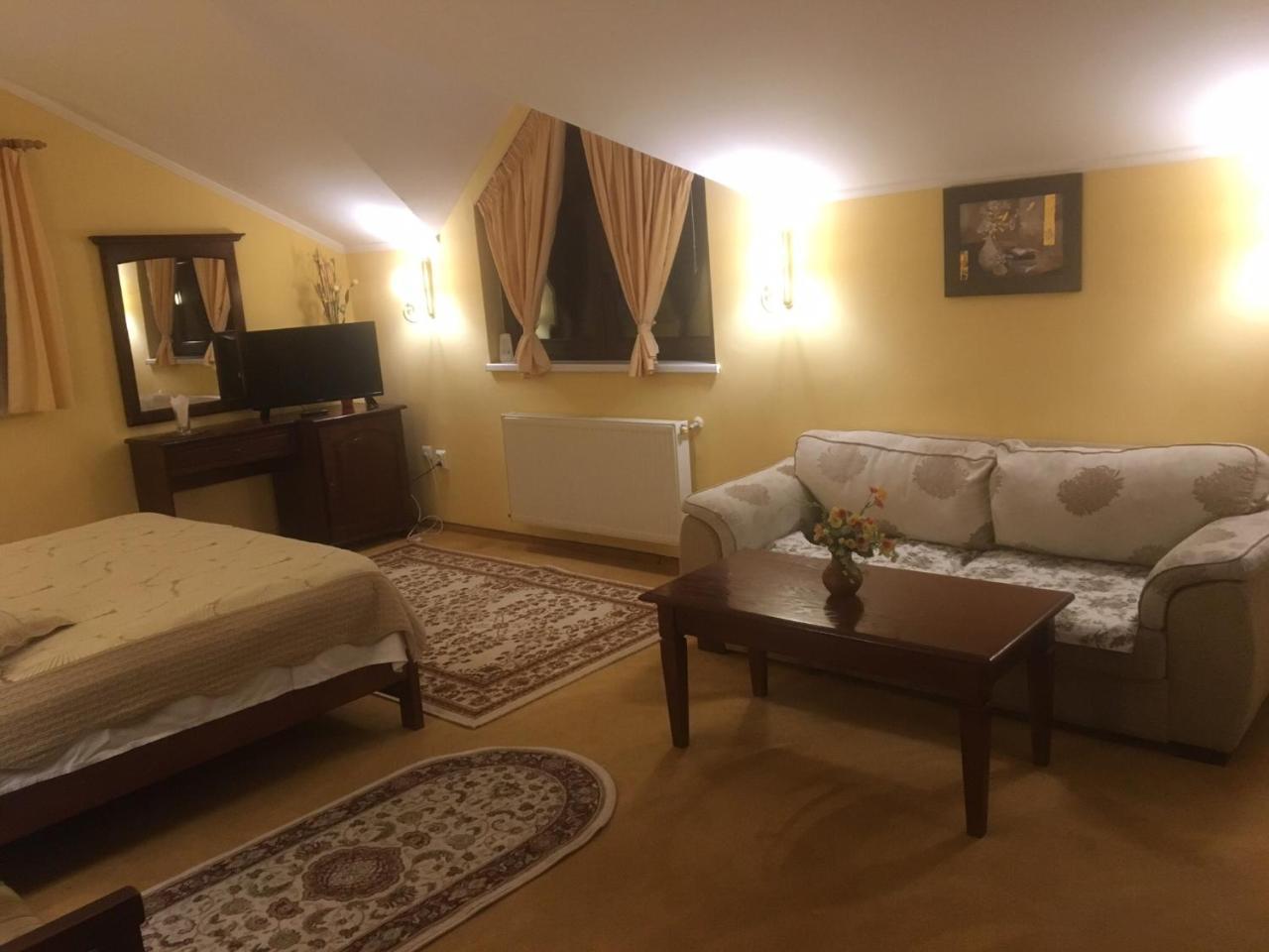 Pensiunea Poiana Verde سلانيك مولدوفا المظهر الخارجي الصورة